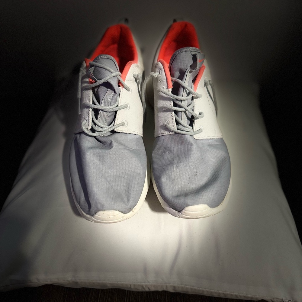 Nike Roshe One Premium Pure Platinum